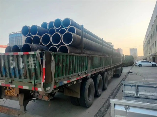 哈尔滨45#结构无缝钢管