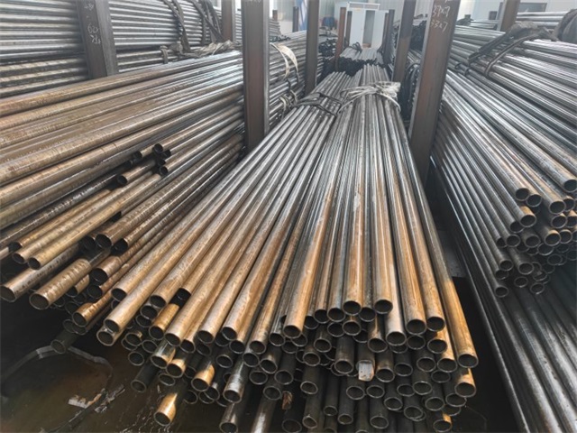 哈尔滨35CrMo精密无缝钢管