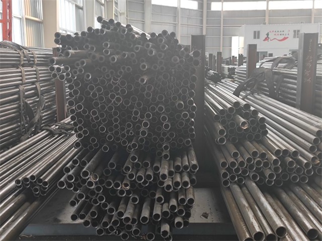 哈尔滨精密无缝钢管现货批发