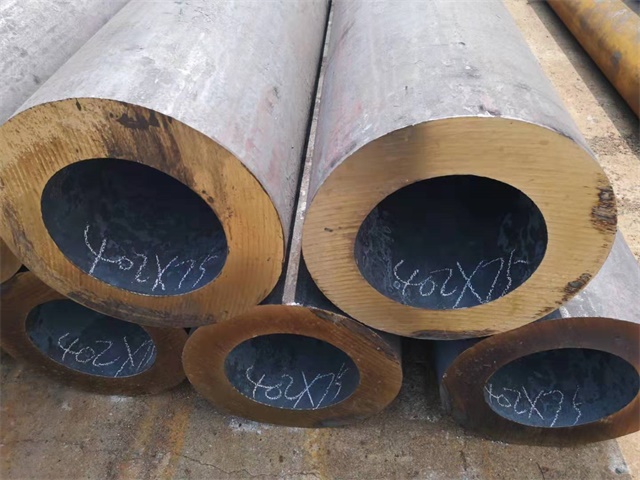 哈尔滨35#厚壁无缝钢管